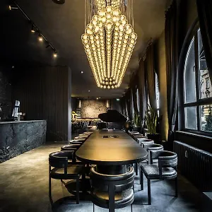 Otel Black