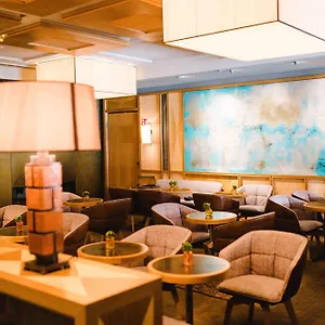Otel Louis